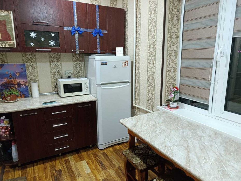 Продаётся 1 комн. квартира в центре. Метро Ойбек