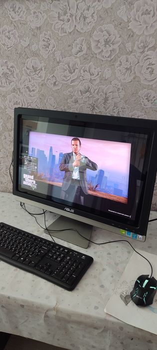 Моноблок IPS FullHD Core I5/8GB