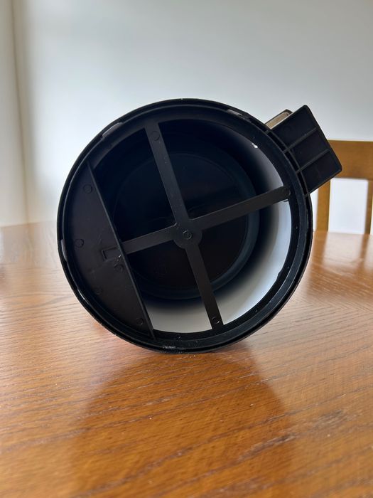 Ведро для мусора с педалью