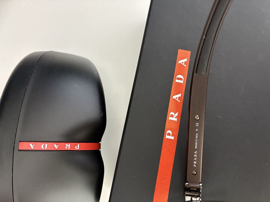 Слънчеви очила PRADA