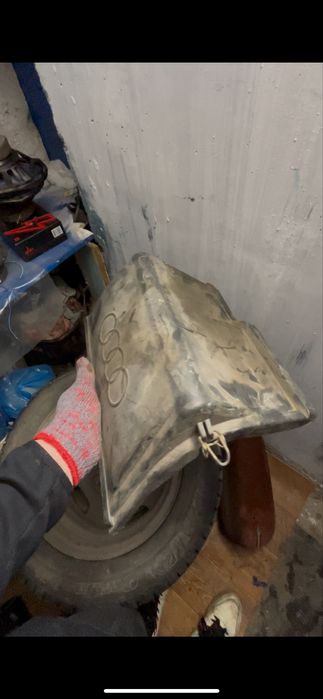 Запчасти на ауди 80 б3