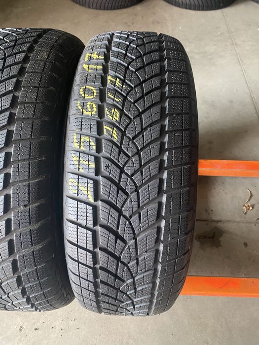 Anvelope iarna 215/60/17 Goodyear Ultra Grip Performance 215 60 17 R17