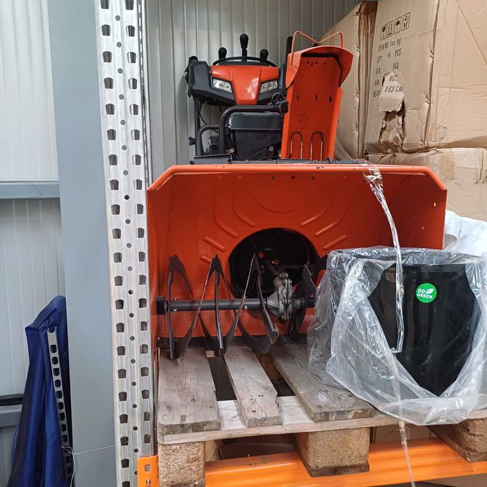 Снегорин Husqvarna ST 230