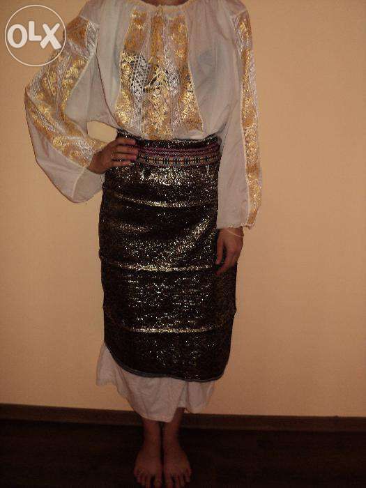 Vand Costume Populare zona Moldovei