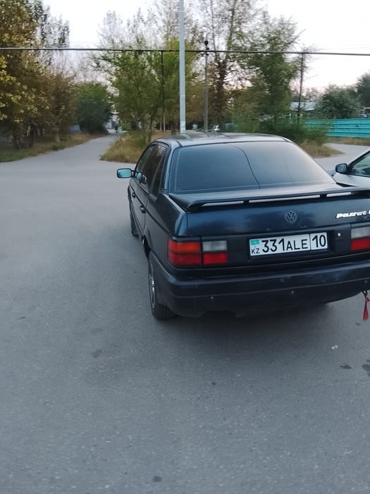 Фольксваген Пассат в3