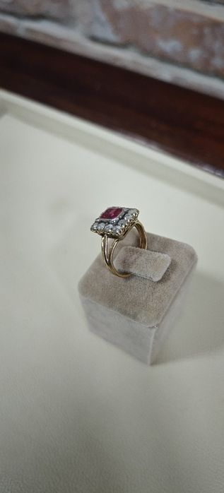 Inel vintage aur 18k 5.59gr cu diamante naturale (R)