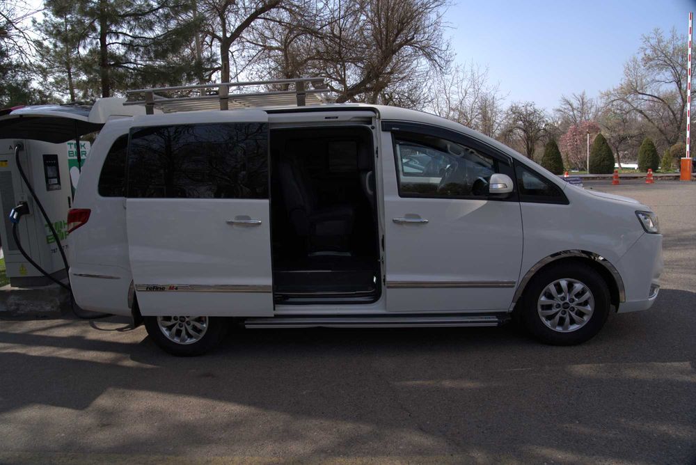 JAC 7 ва 10 ўринлик минивен хизматлари дача