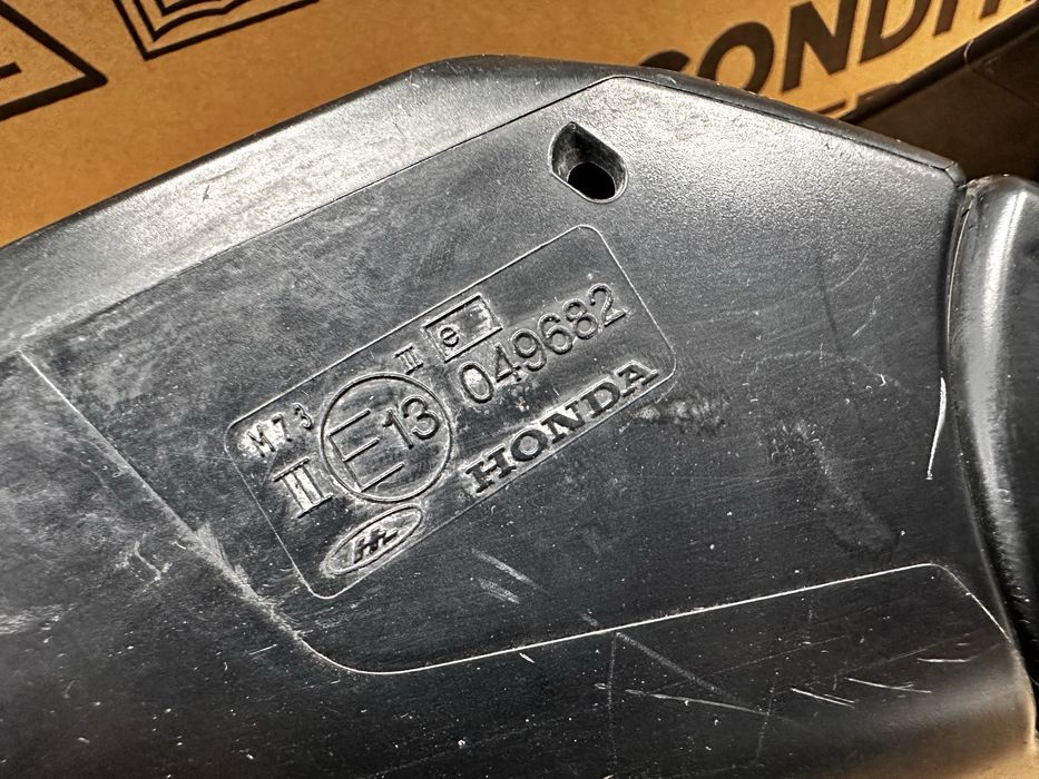 Oglindă stânga honda civic.cod:76250-tgl-g123-m1.