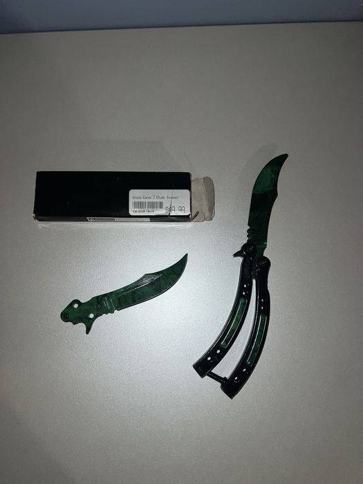 Cutit Counter-Strike Butterfly cu Lama ascutita sau de antrenament