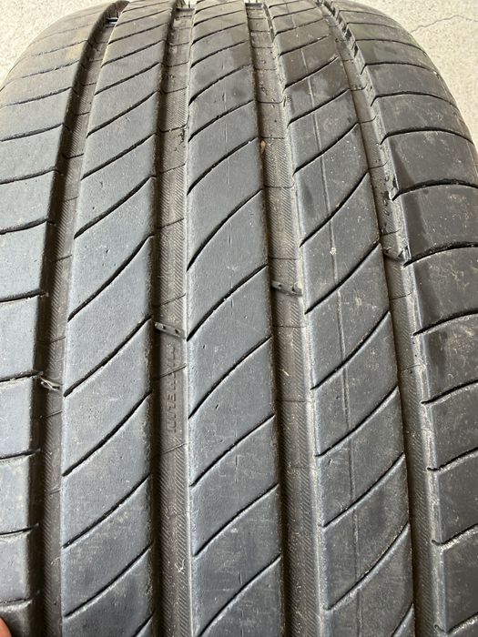 Anvelope vara Michelin 235/45 R 18 98V  e-PRIMACY