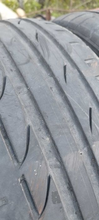 Гуми  225/45/17 bridgestone