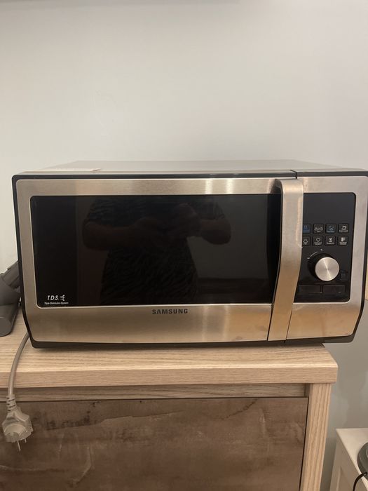 Микроволновая печь Samsung