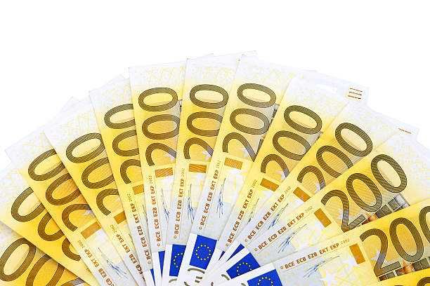 Credite și investiții: pentru afaceri, imobiliare, fermieri etc.