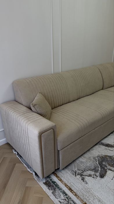 Продам Диван Б/У