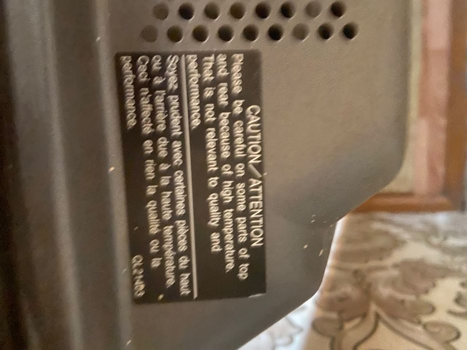 Продам телевизор в рабочем состоянии HITACHI