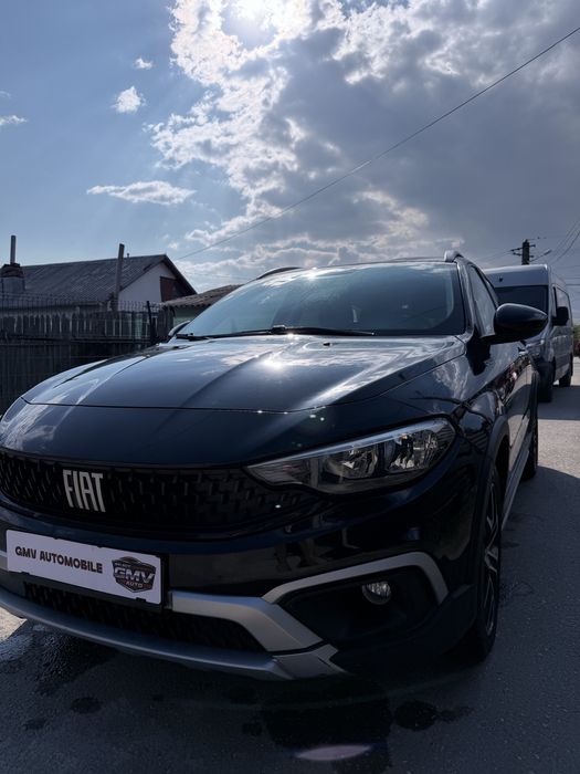 Fiat Tipo Cross 2022 - 1.0 benzina