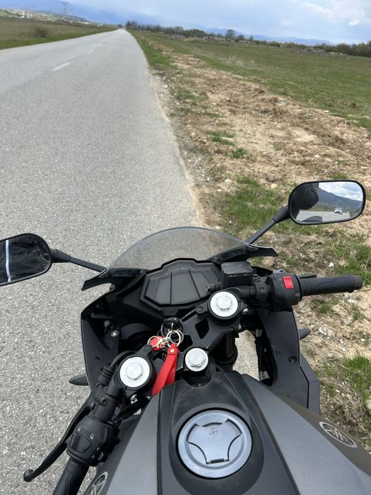 Yamaha YZF R125 (2015)