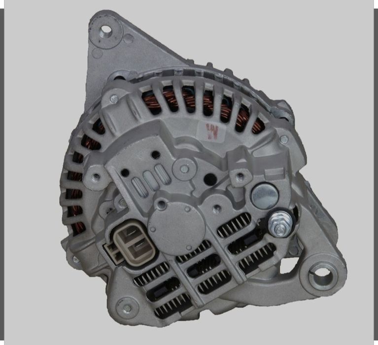 Генератор Mitsubishi 4G63 4G37 4G93