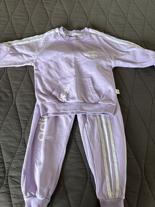 Продам детскую одежду для девочки