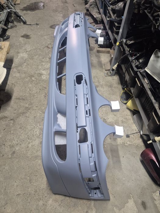 Передний Бампер Mercedes W210 рестайлинг