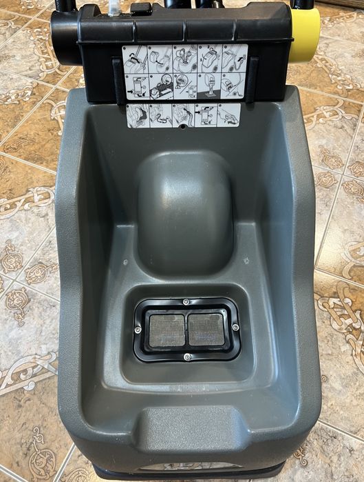 Коврочистка, ковромойка