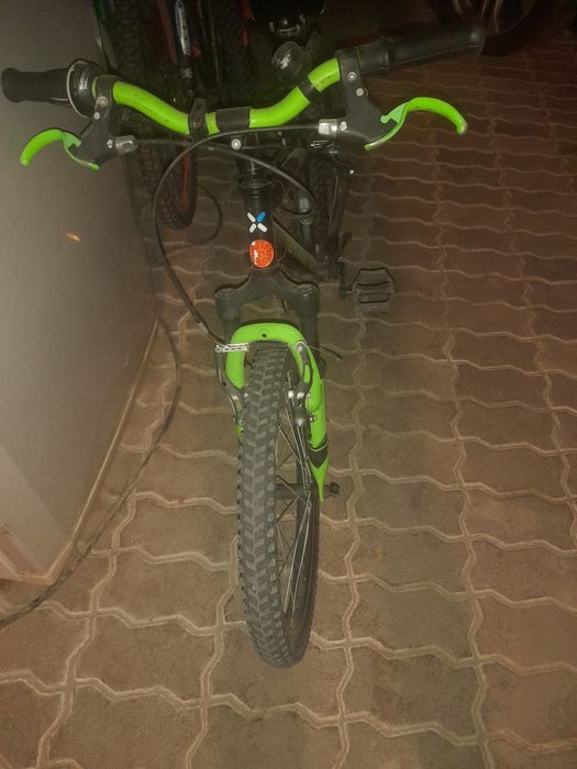 Bicicleta 6-10 ani