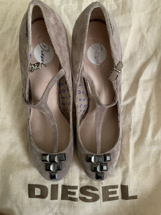 DIESEL. Pantofi Nr 40 piele întoarsă made Italy