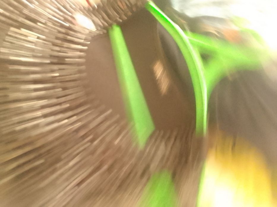 Продам дешево пиджак,платье.