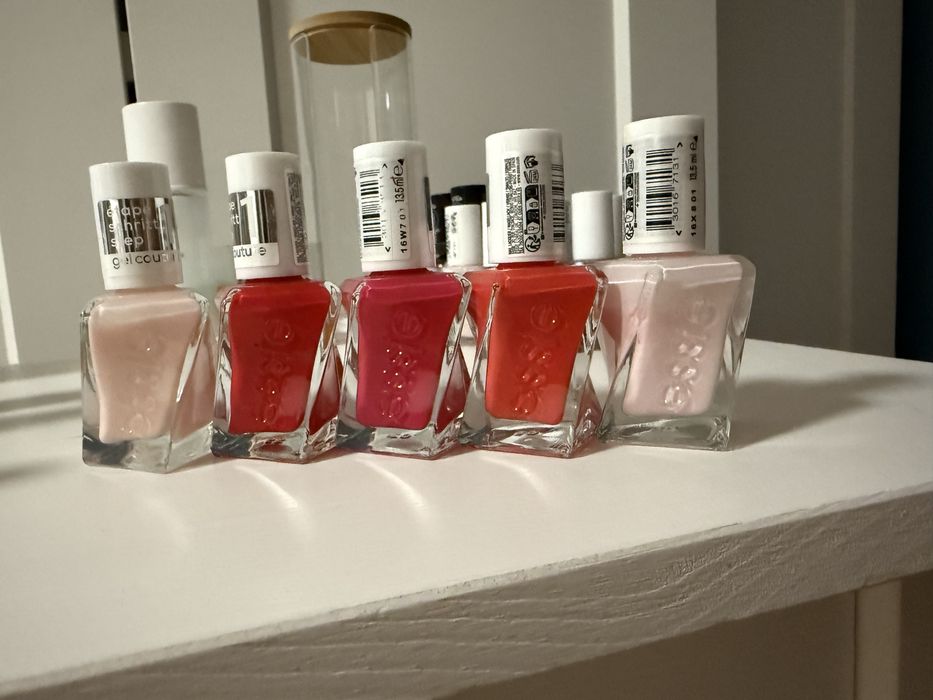 Лак за нокти Essie Gel Couture