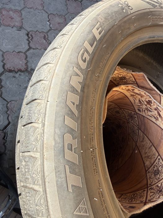 Продам резину зима R 20