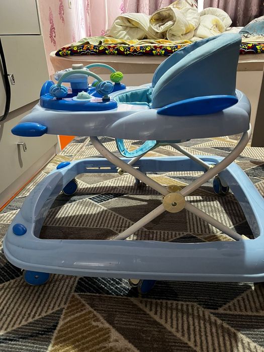Продам ходунок детский