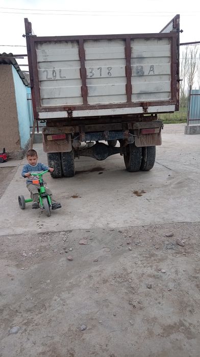 Gaz 53 samasval sotıladı