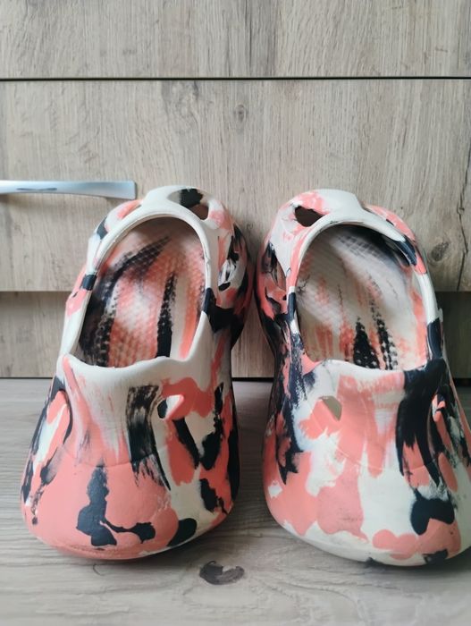 Продавам Foam Runner