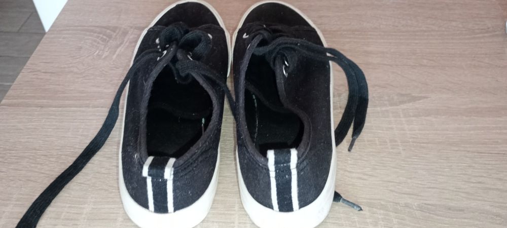 Кецове H&M номер 36 - НОВИ