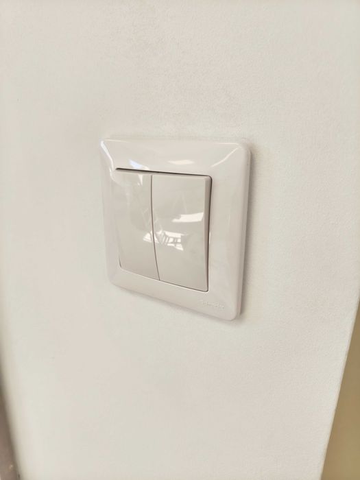 Electrician execut lucrări electrice, intervenții rapide și profesionale