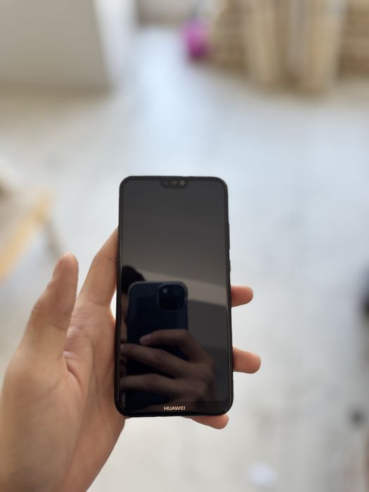 Huawe telfon sotiladi