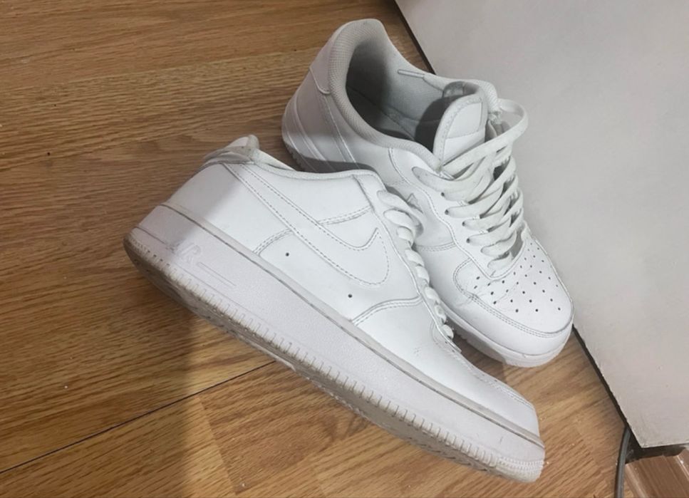 Air force nike adidasi