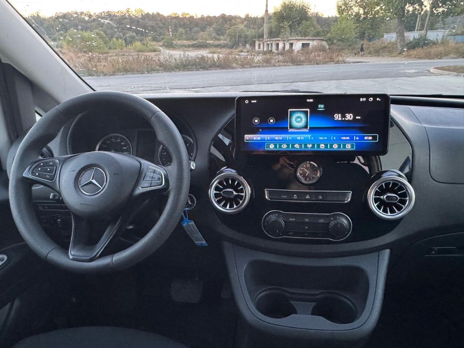 Mercedes Benz Vito 8 locuri