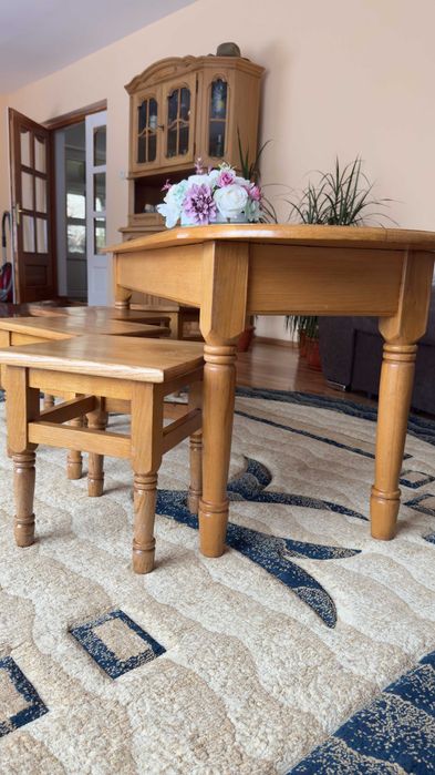 vand masa living cafea cu scaune din lemn masiv stejar