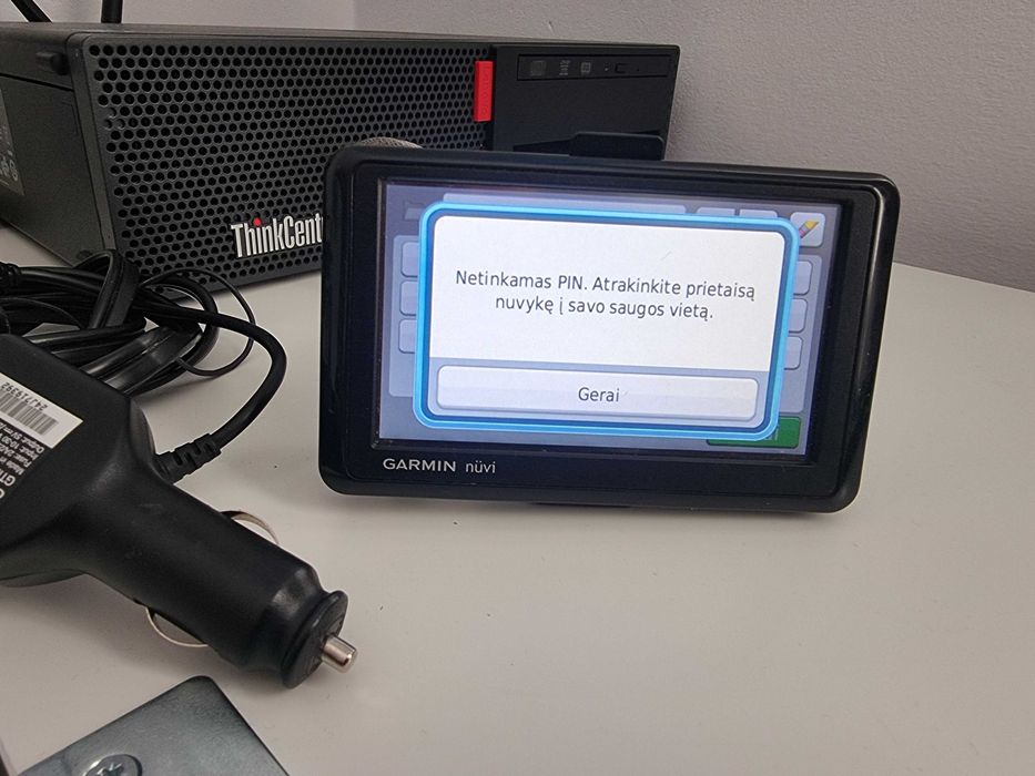 gps garmin cu parola