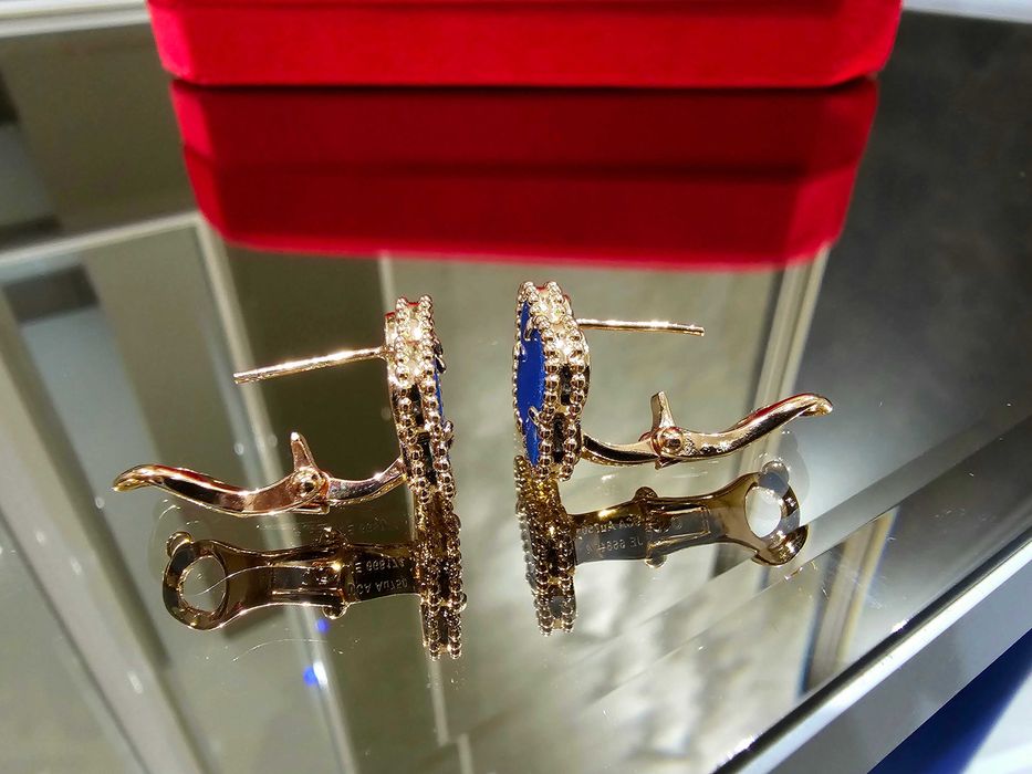 Van Cleef & Arpels VCA Rose Gold Blue Alhambra Clips Дамски Обеци
