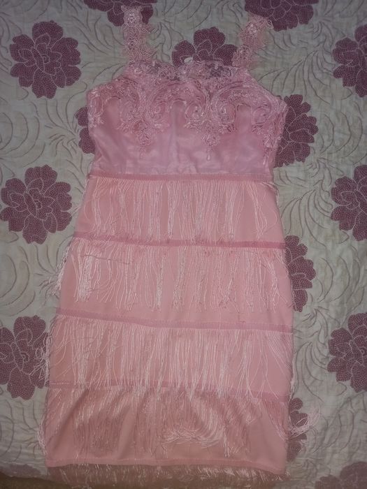 Платье новое,очень красивое
