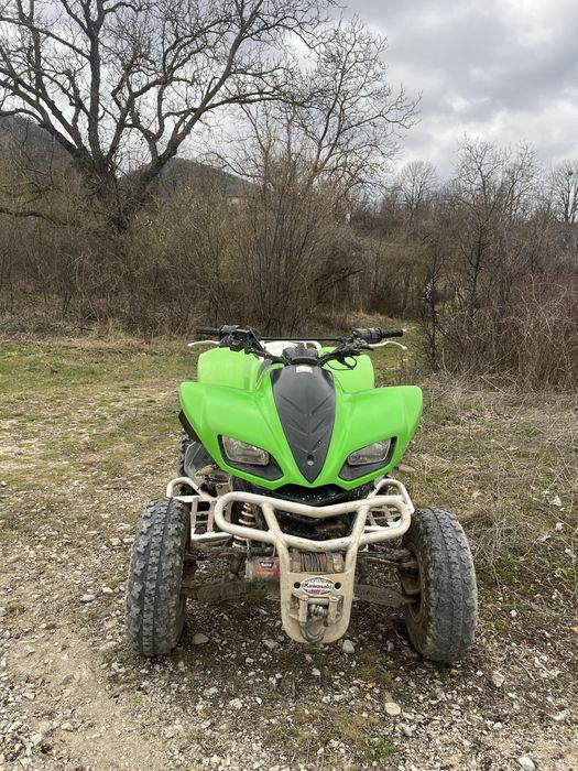 Продавам Atv KFX  700