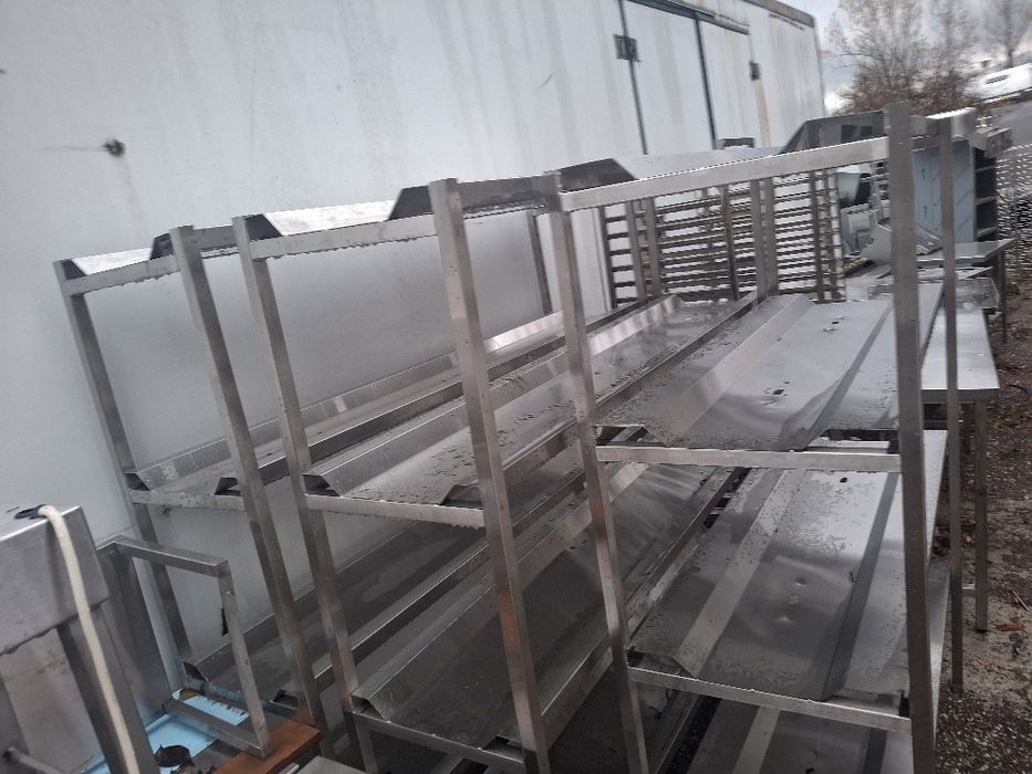 Стелажи неръждаеми.  Много здрави