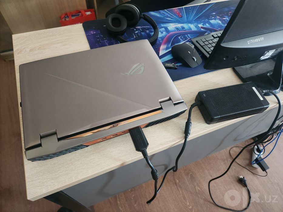 Asus rog Chimera G703