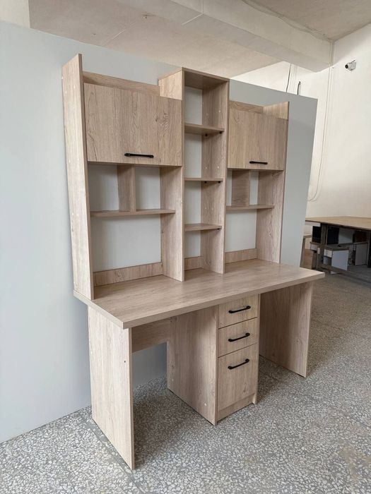 Письменный стол Лион