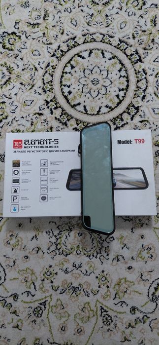 Продам видеорегистратор элемент - 5  не дорого...