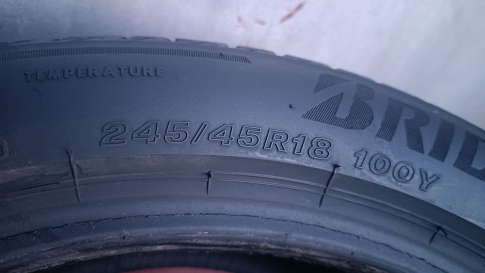 245/45/18 Bridgestone