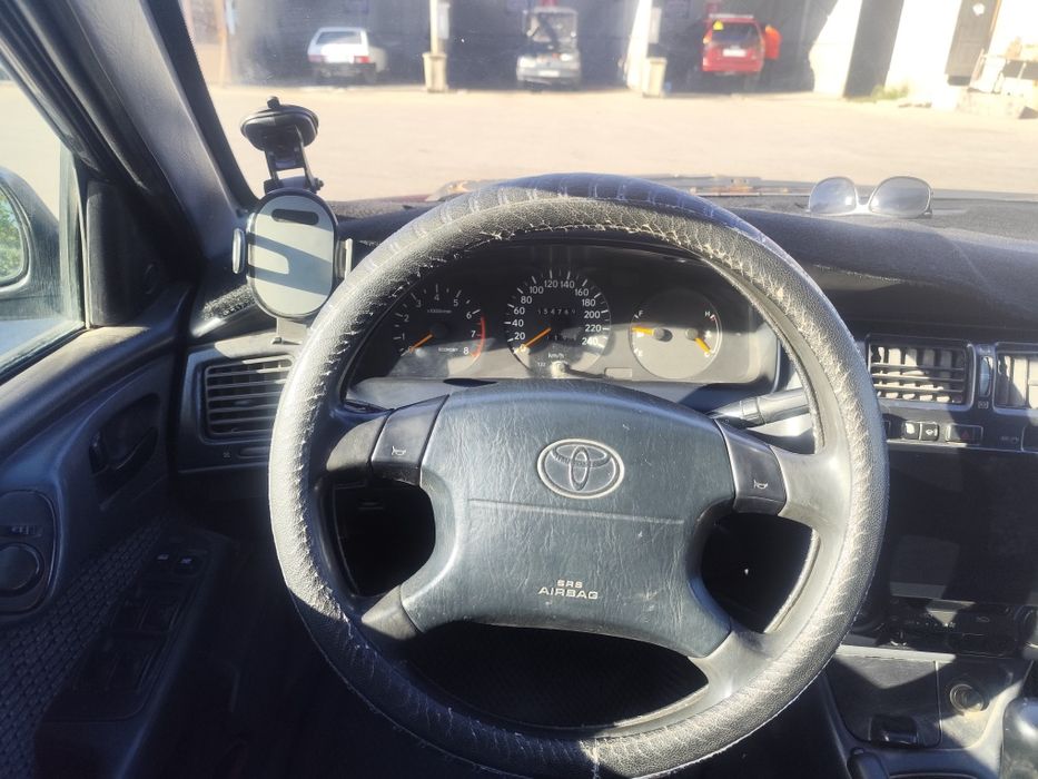 Тойота Карина е продается!!!