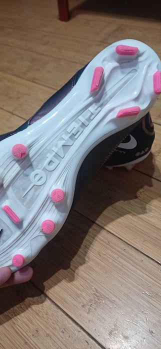 Бутонки и стоножки Nike и adidas,различни номера